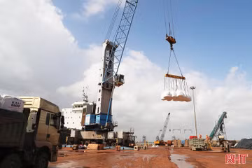 Cử tri Hà Tĩnh đặt niềm tin vào mục tiêu tăng trưởng hai con số
