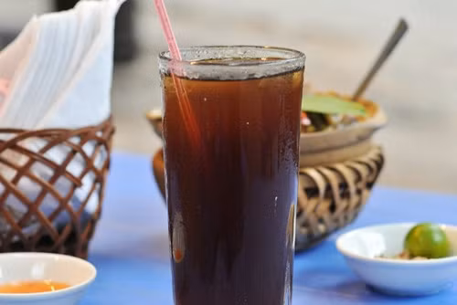 ai khong nen uong nuoc nhan tran