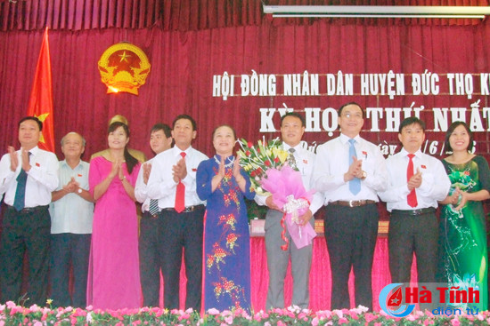 bi thu huyen uy duc tho kiem giu chuc chu tich ubnd huyen