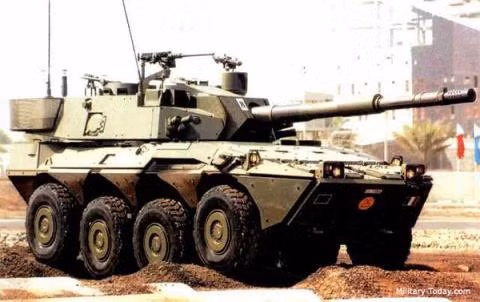 centauro ii xe boc thep banh lop moi nhat cua italia