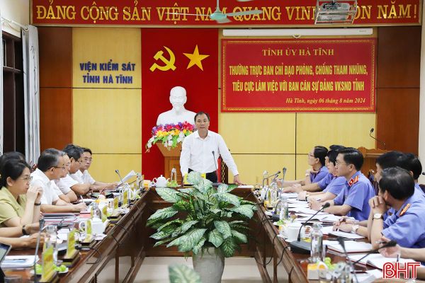 Thực hiện nghiêm các chủ trương về phòng, chống tham nhũng, tiêu cực