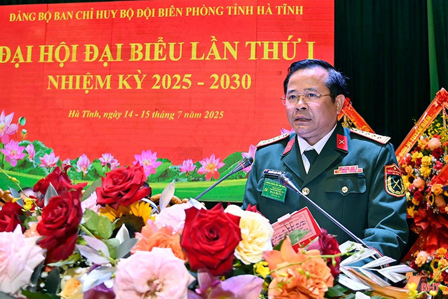 Đại tá Nguyễn Xuân Thắng - Chỉ huy trưởng Bộ Chỉ huy Quân sự tỉnh phát biểu chỉ đạo tại đại hội. bqbht_br_bien-phong-2.jpg