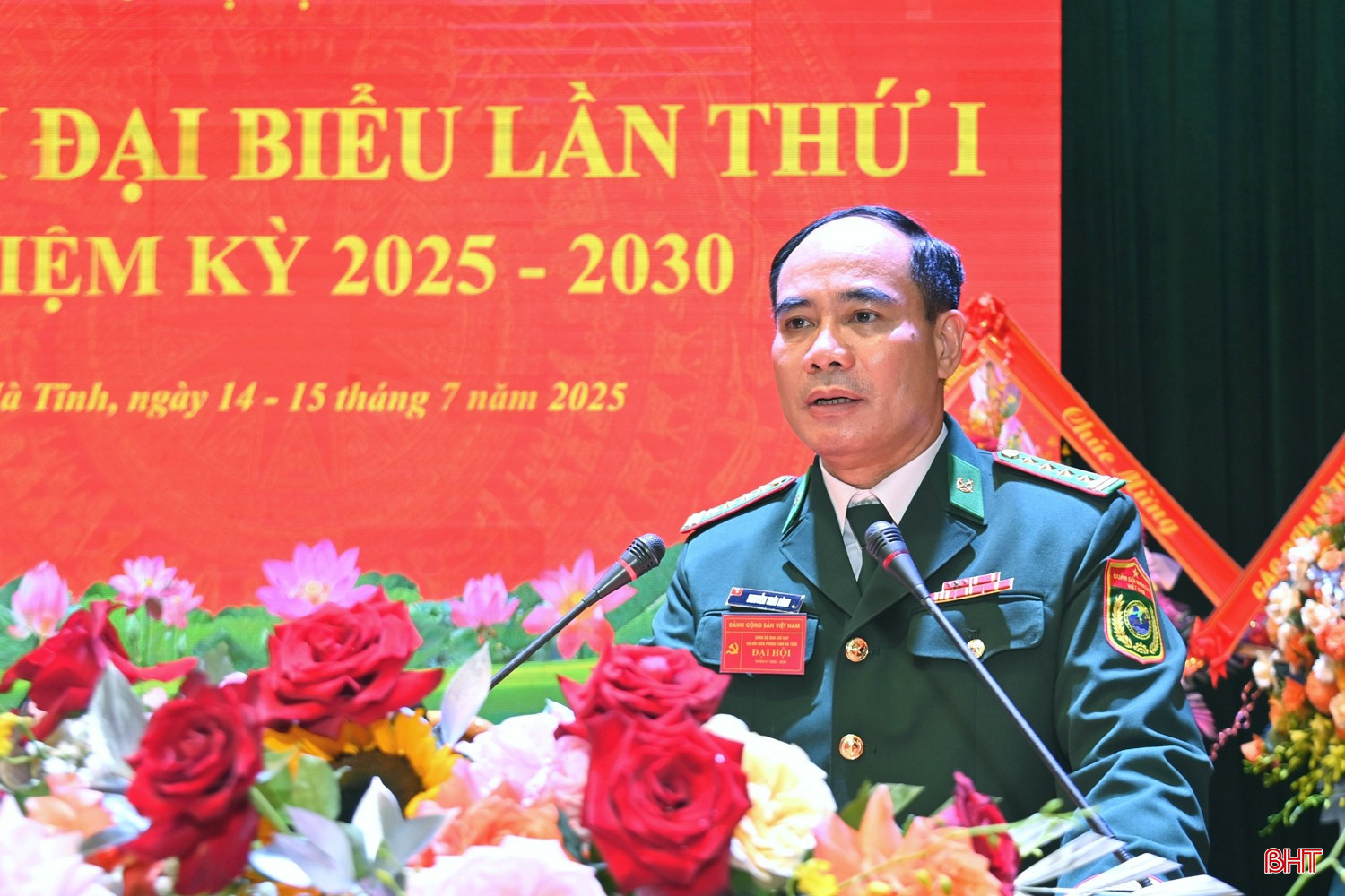 Đại tá Nguyễn Thái Bình - Chính ủy Ban Chỉ huy Bộ đội Biên phòng Hà Tĩnh phát biểu tại đại hội. bqbht_br_dsc8486.jpg