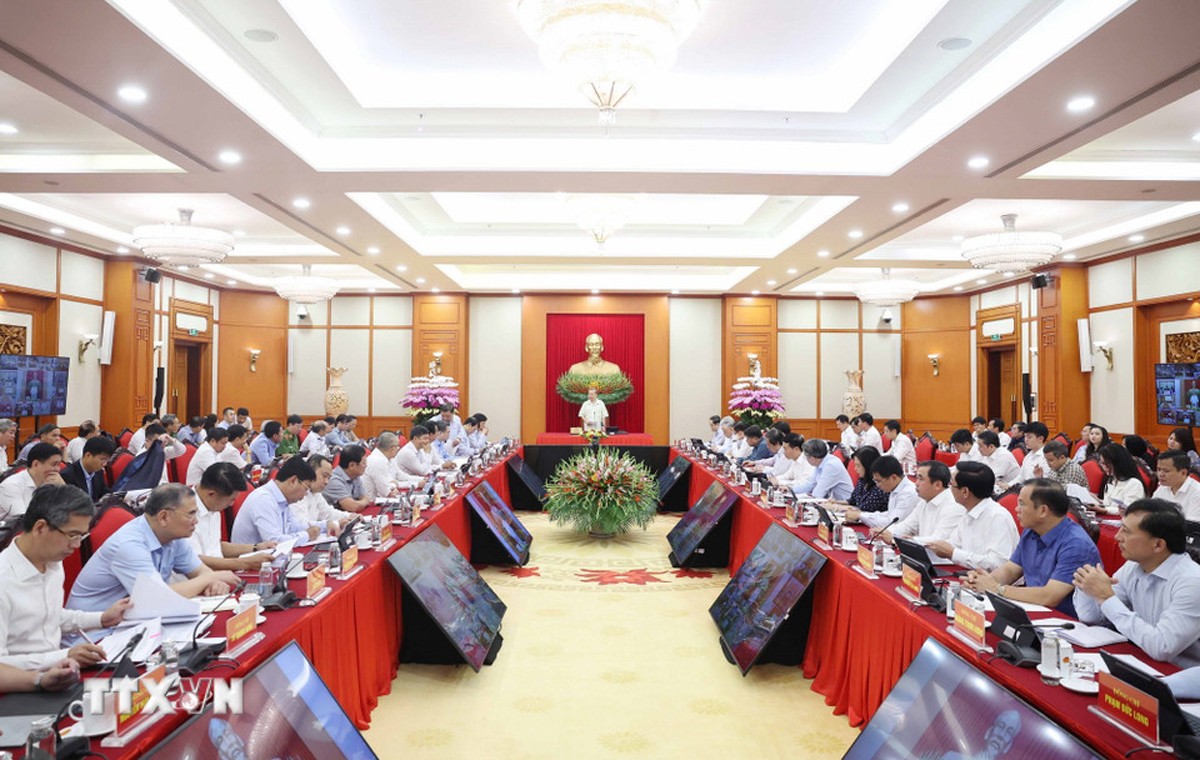 Toàn cảnh hội nghị tại điểm cầu trung ương. Ảnh Thống Nhất/TTXVN tong-bi-thu-to-lam-chu-tri-phien-hop-cua-thuong-truc-ban-chi-dao-trung-uong-ve-phat-trien-khoa-hoc-cong-nghe-doi-moi-sang-tao-va-chuyen-doi-8339960-3.jpg