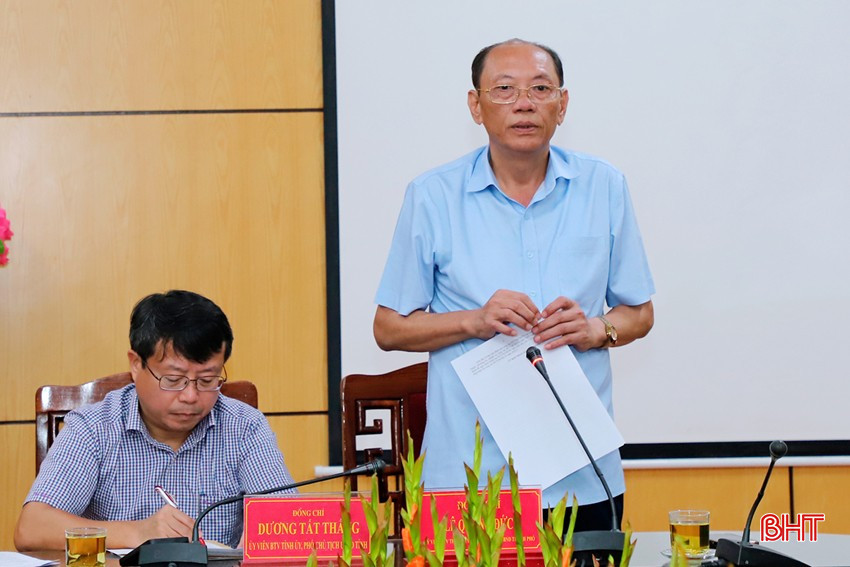 Phó Chủ tịch UBND thành phố Hà Tĩnh Lê Quang Đức kiến nghị một số nội dung liên quan đến công tác phòng chống thiên tai. bqbht_br_img-1489.jpg