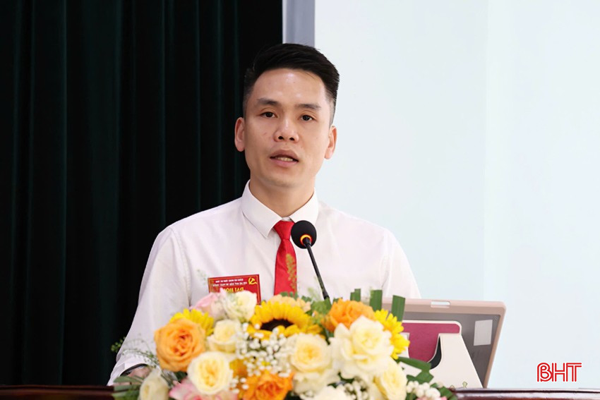 Anh Trần Hữu Dũng – đảng viên Phòng Quản lý ủy thác thảo luận tại đại hội. bqbht_br_z6663313351301-a1a29a051fddf623c4d772367a9d0807.jpg