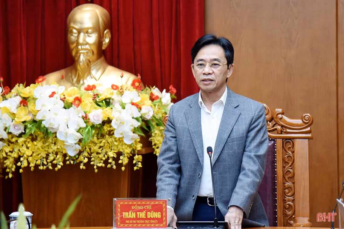 Gặp mặt cán bộ Ban Thường vụ Tỉnh ủy quản lý đến tuổi nghỉ hưu