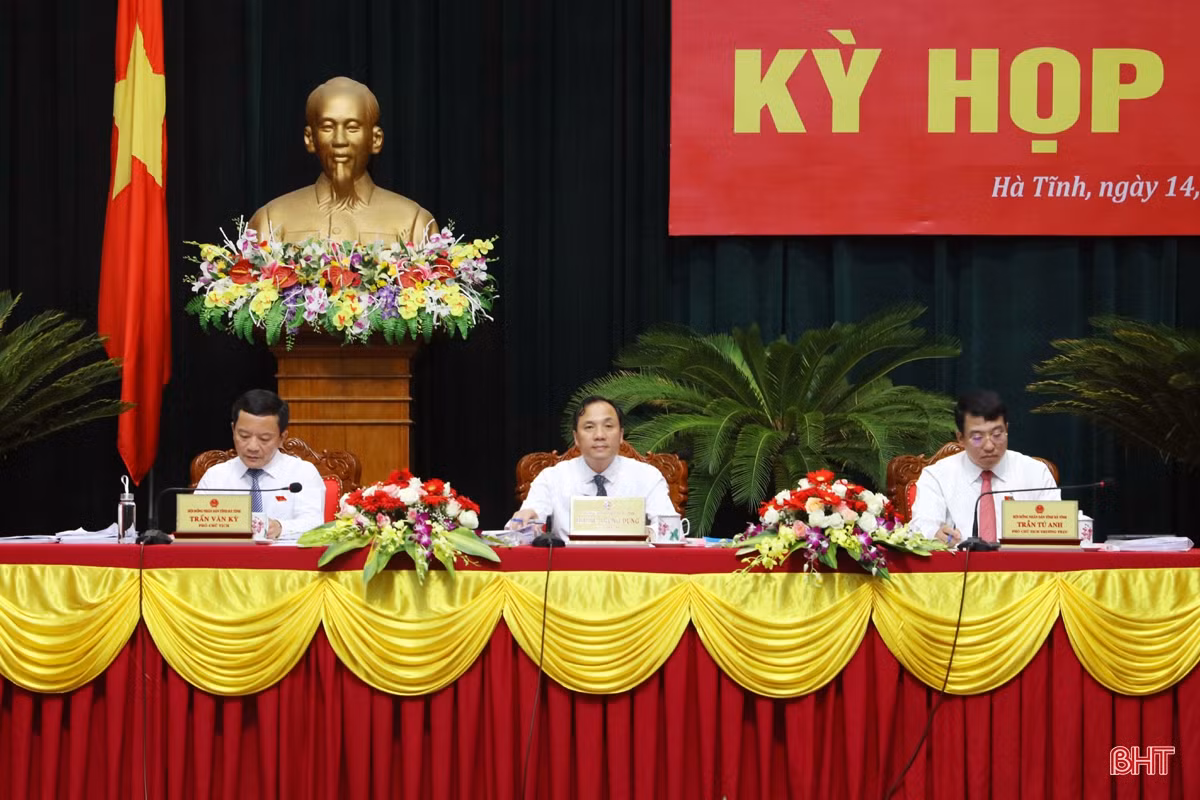 Kỳ họp thứ 8, HĐND tỉnh: Xem xét các chính sách có tác động lớn đến sự phát triển của Hà Tĩnh