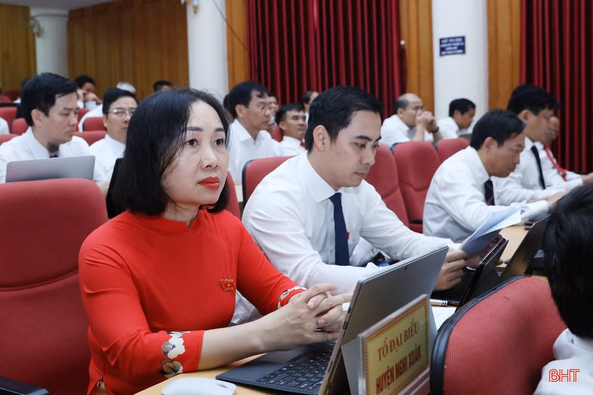 Kỳ họp thứ 8, HĐND tỉnh: Xem xét các chính sách có tác động lớn đến sự phát triển của Hà Tĩnh