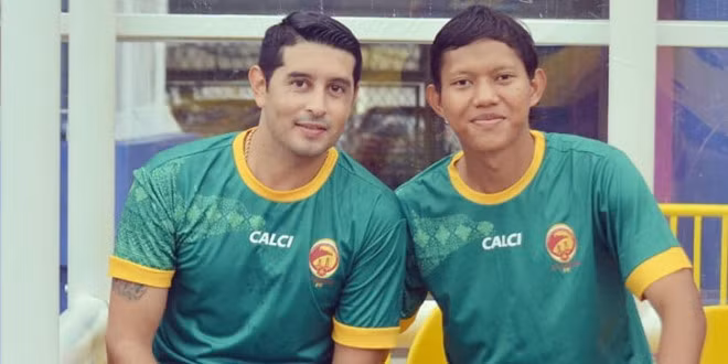 Indonesia triệu tập 2 cầu thủ nhập tịch gốc Nam Mỹ chuẩn bị AFF Cup