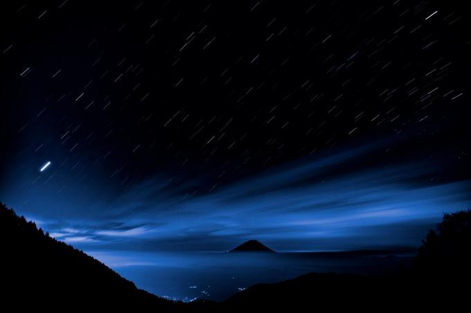 Bộ ảnh chụp núi Phú Sĩ trong 7 năm của nhiếp ảnh gia Nhật Bản