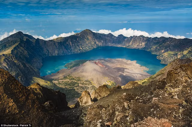 Núi lửa Việt Nam bất ngờ xuất hiện trong danh sách những ngọn núi lửa ấn tượng nhất