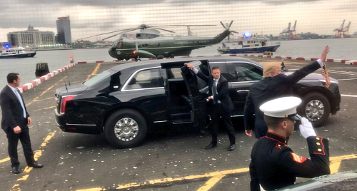 Xe “Quái thú” của Trump lần đầu xuất hiện với thiết kế mới