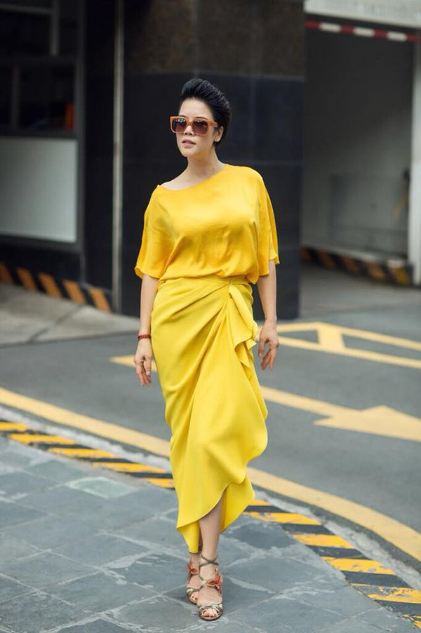 Phối đồ dạo phố mùa thu đẹp như sao Việt ảnh 11 Phối đồ dạo phố mùa thu đẹp như sao Việt