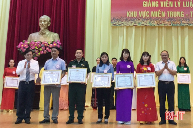 Hà Tĩnh nhất Hội thi Giảng viên lý luận chính trị giỏi miền Trung - Tây Nguyên