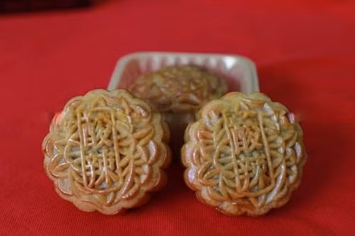 12 loại bánh Trung thu kỳ lạ không phải ai cũng dám nếm thử