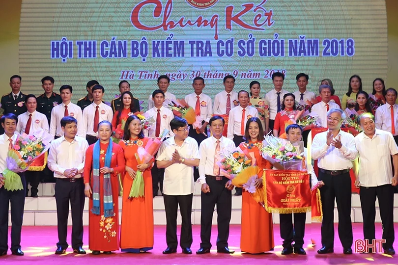 Thi cán bộ kiểm tra cơ sở giỏi: Đợt “tập huấn” với hình thức khác biệt