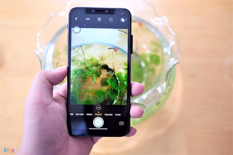 iPhone Xs vừa về, hàng nhái đã bán đầy tại Việt Nam