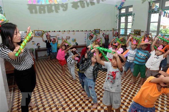 Giải trình về tuyển dụng giáo viên và tổ chức Kỳ thi THPT quốc gia