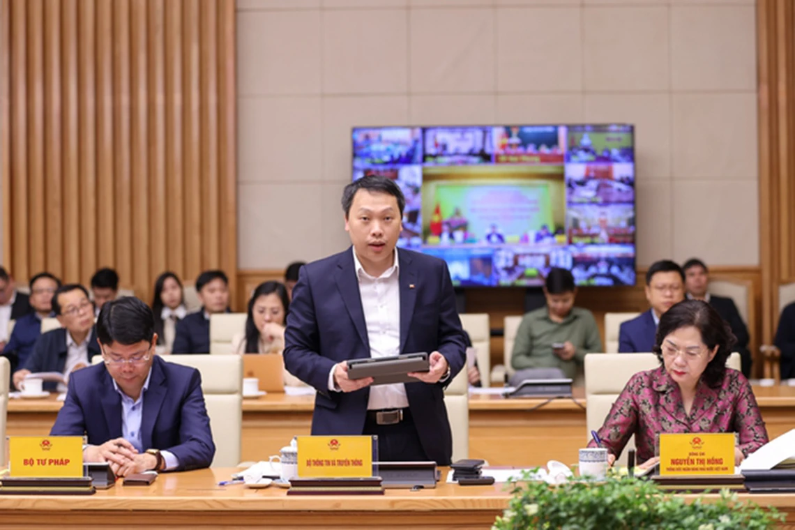 Lấy người dân, doanh nghiệp làm trung tâm, chủ thể thực hiện chuyển đổi số