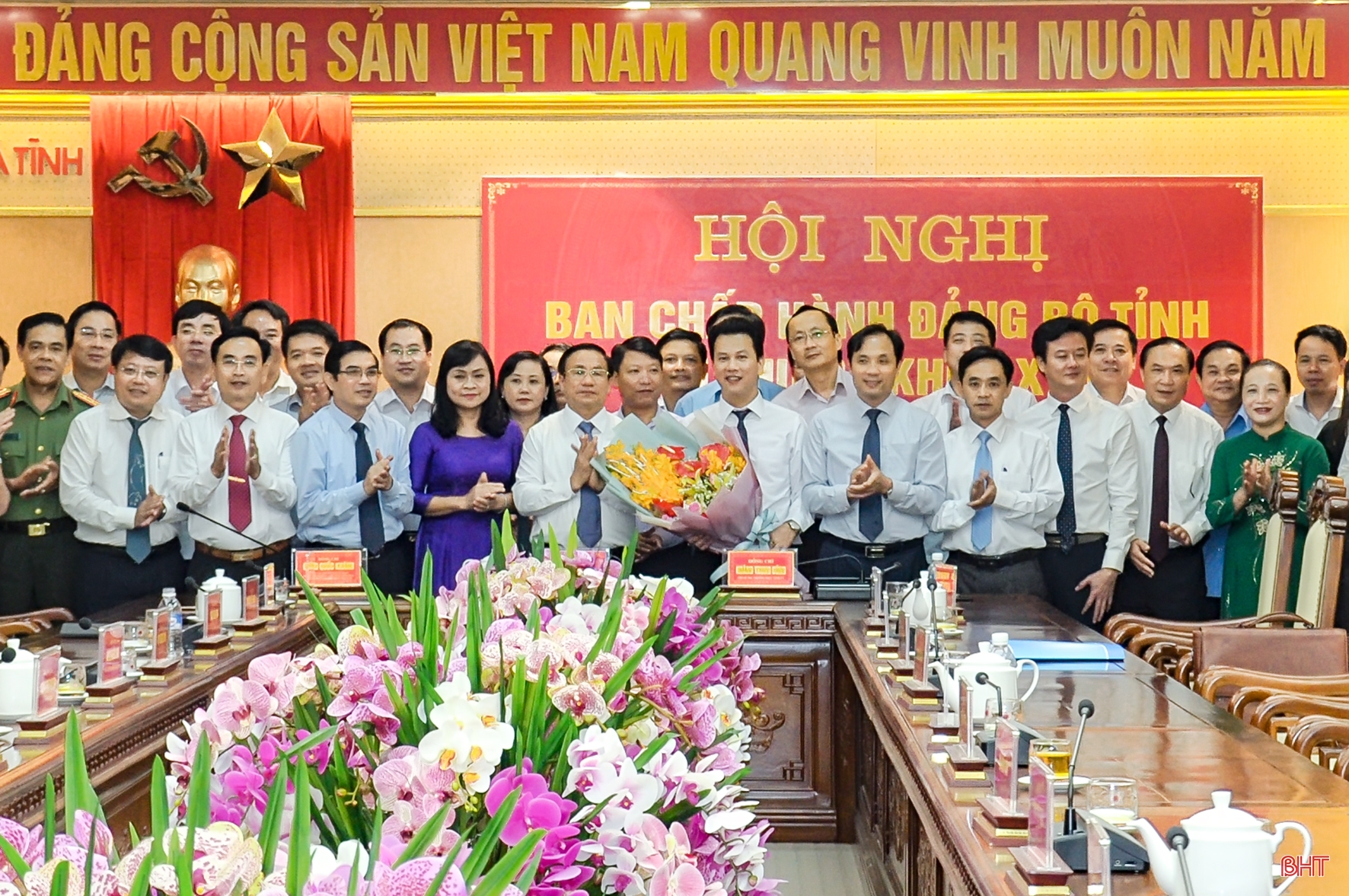 Lãnh đạo Hà Tĩnh chúc mừng đồng chí Đặng Quốc Khánh nhận nhiệm vụ mới tại Hà Giang