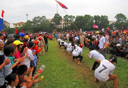 Thi kéo co đầu xuân ở Thạch Hạ