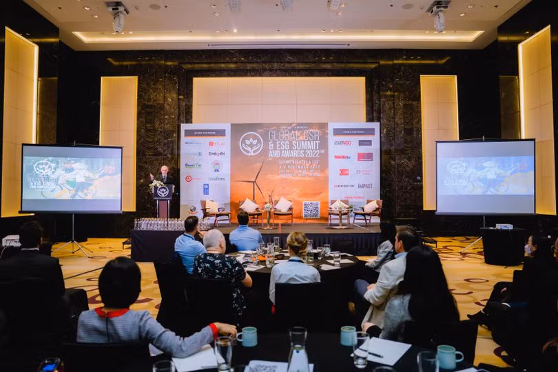 Vinamilk được vinh danh tại hội nghị CRS&ESG toàn cầu 2022