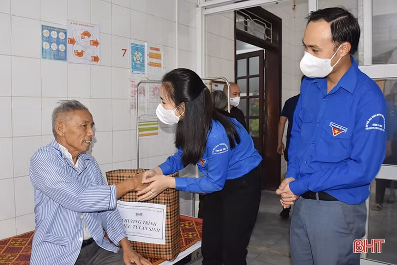 Tuổi trẻ Hà Tĩnh đồng loạt ra quân tình nguyện mùa Đông - Xuân tình nguyện