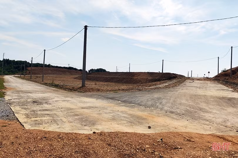 Xem khu tái định cư cho người dân vùng “rốn lũ” Hương Khê