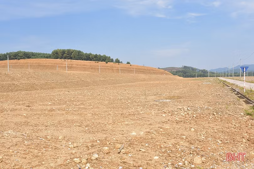 Xem khu tái định cư cho người dân vùng “rốn lũ” Hương Khê