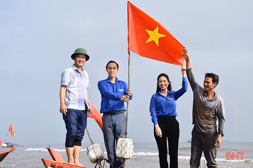 Tuổi trẻ Hà Tĩnh đồng loạt ra quân tình nguyện mùa Đông - Xuân tình nguyện