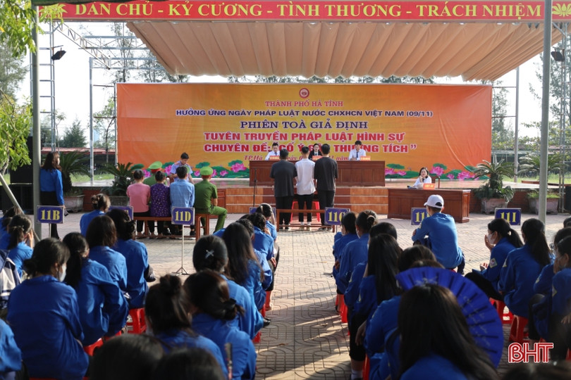 750 học sinh TP Hà Tĩnh được phổ biến pháp luật qua phiên tòa giả định