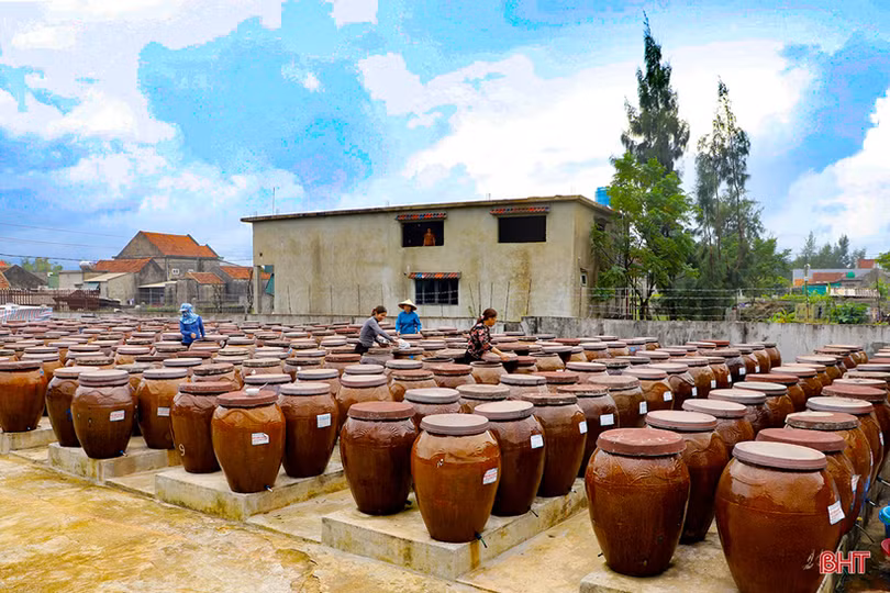 Doanh nghiệp, hộ kinh doanh trước áp lực tăng lãi suất vay vốn ngân hàng