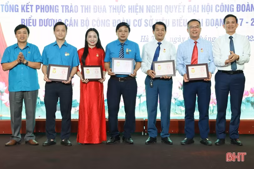 Tiếp tục đẩy mạnh phong trào thi đua yêu nước trong Công đoàn Viên chức Hà Tĩnh