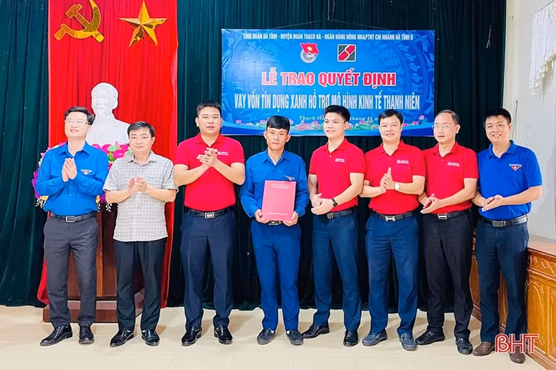 Tuổi trẻ Hà Tĩnh đồng loạt ra quân tình nguyện mùa Đông - Xuân tình nguyện