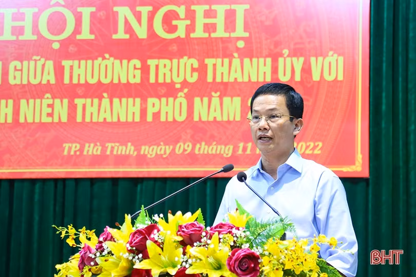 Bí thư Thành ủy Hà Tĩnh mong muốn thanh niên ra sức cống hiến nhiều hơn, xung kích đi đầu trong các phong trào