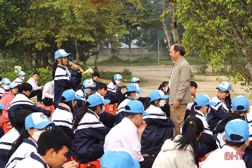 Đưa tình huống pháp lý đến gần hơn với học sinh Hà Tĩnh