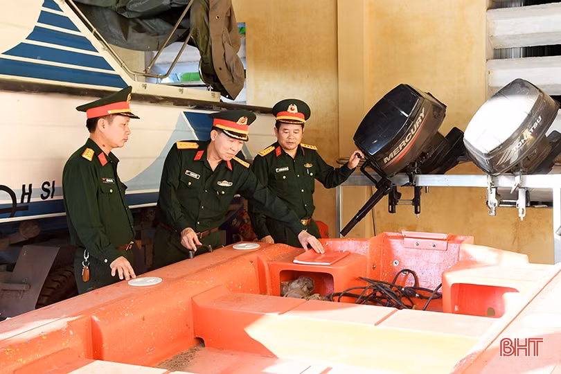 Tiếp tục quán triệt các chỉ thị, mệnh lệnh, siết chặt kỷ luật, kỷ cương trong quân đội