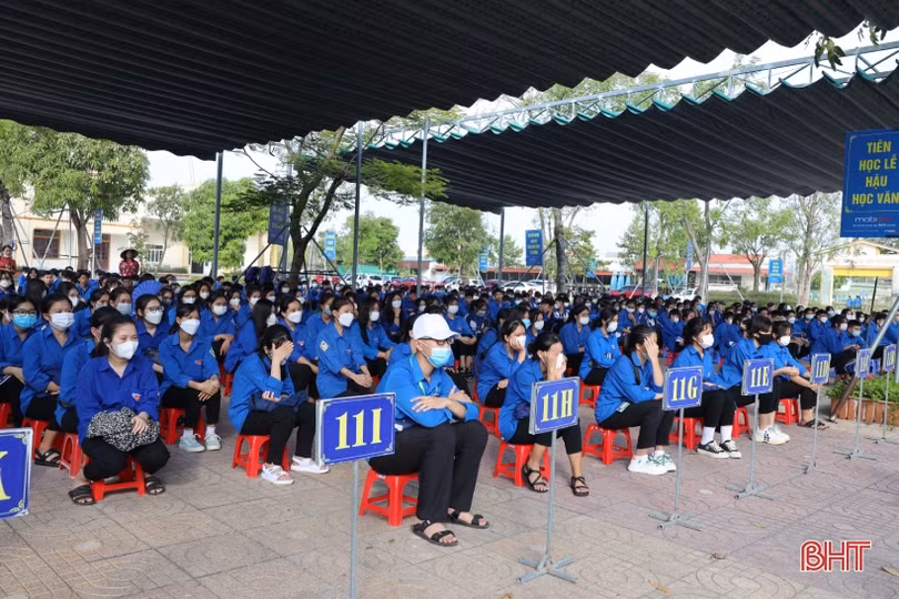 750 học sinh TP Hà Tĩnh được phổ biến pháp luật qua phiên tòa giả định