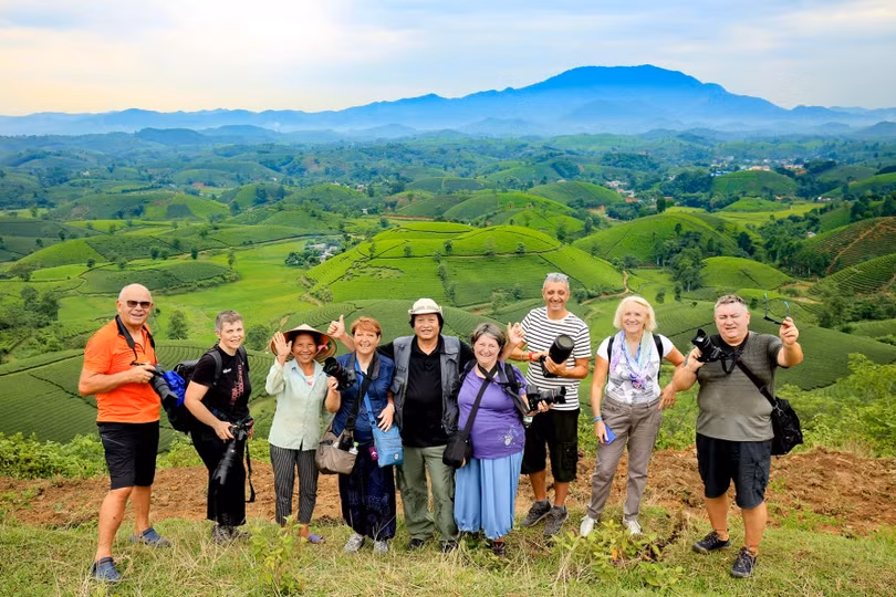 Lạc bước chốn tiên cảnh tuyệt đẹp tại đồi chè Long Cốc