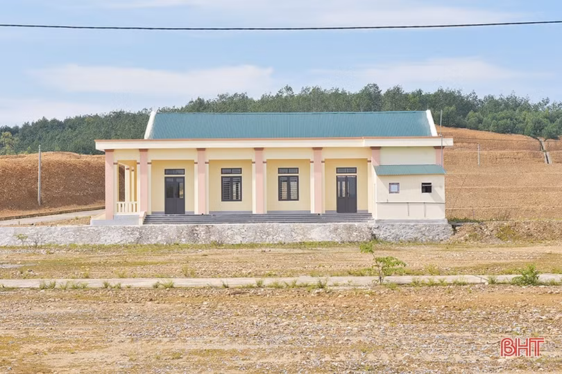 Xem khu tái định cư cho người dân vùng “rốn lũ” Hương Khê