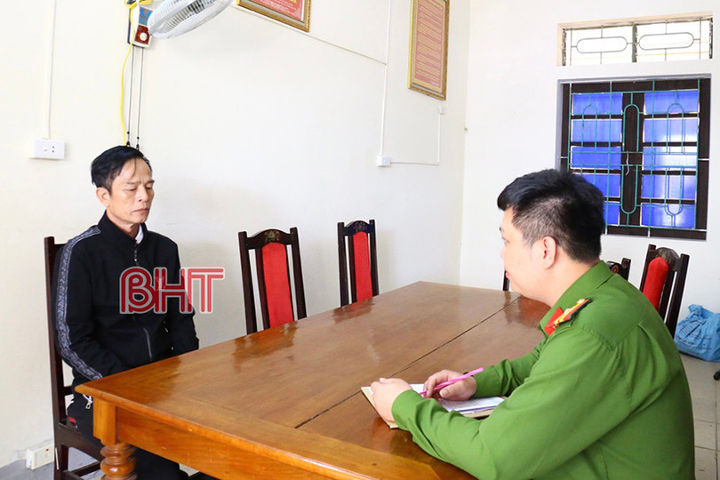 Bắt quả tang đối tượng bán trái phép chất ma túy ở Đức Thọ