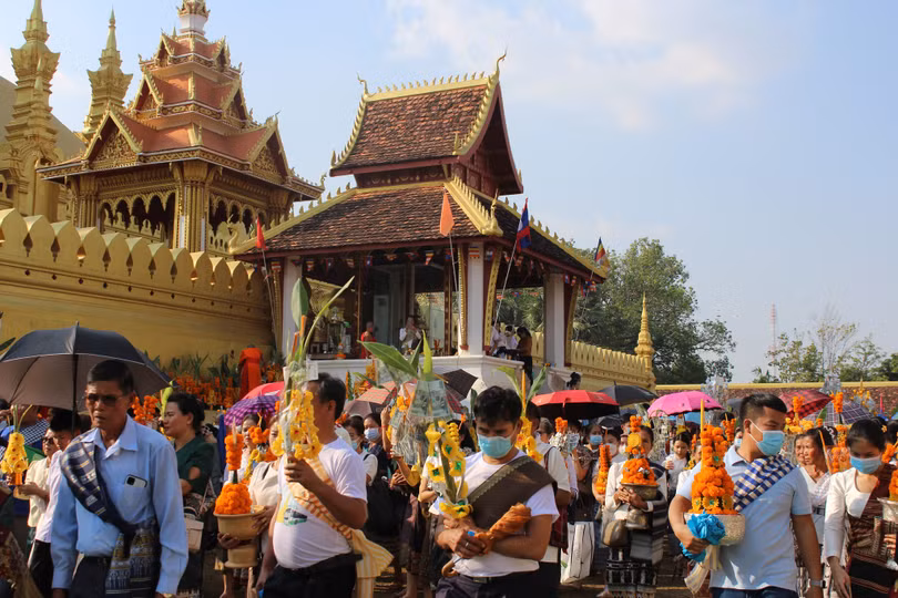 Đặc sắc lễ rước Phạ Sạt Phơng ở Lào