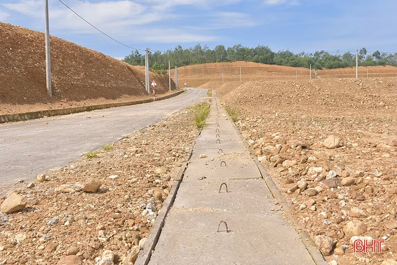 Xem khu tái định cư cho người dân vùng “rốn lũ” Hương Khê