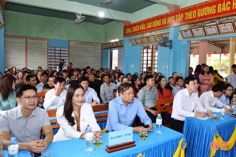 Ra mắt tổ chuyển đổi số cộng đồng trong Ngày hội Đại đoàn kết ở Kỳ Ninh