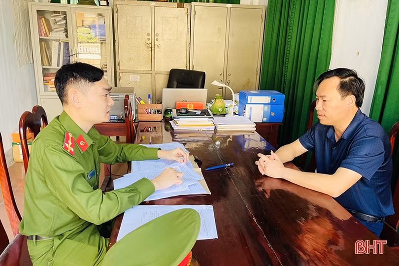 Chiếm đoạt tiền làm bìa đất của dân, cựu công chức địa chính ở Nghi Xuân bị khởi tố