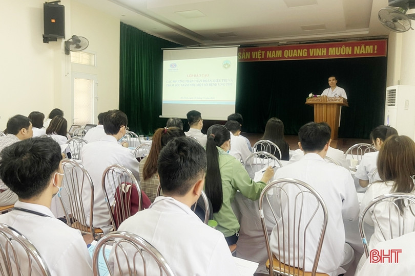 40 bác sỹ Hà Tĩnh được hướng dẫn chẩn đoán, điều trị giảm nhẹ một số bệnh ung thư