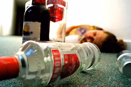 su that ve methanol chat long giong ruou nhung vo cung nguy hiem