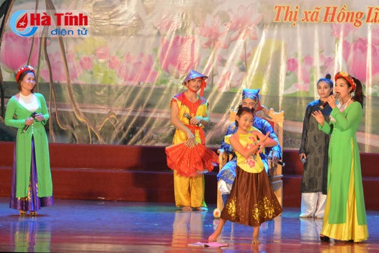 lien hoan hat ru va hat dan ca mung thanh cong dai hoi phu nu toan quoc