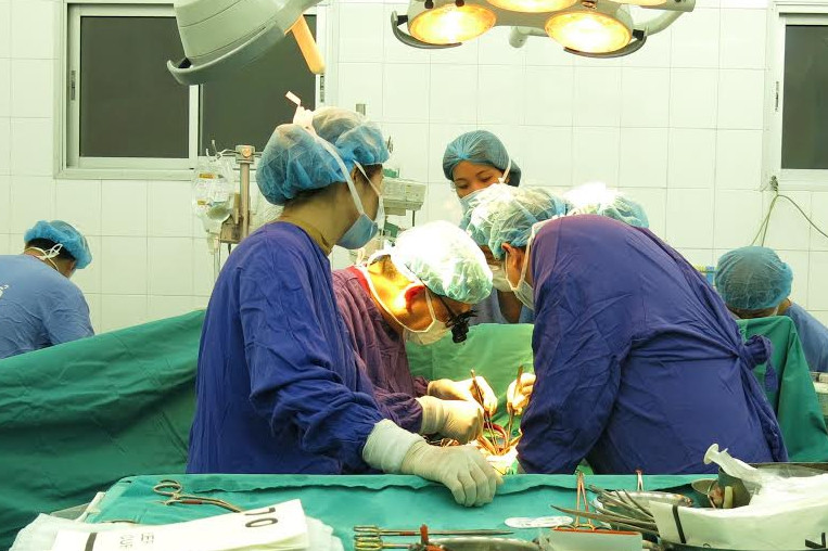 them 4 nguoi duoc tai sinh tu nguoi chet nao hien da tang